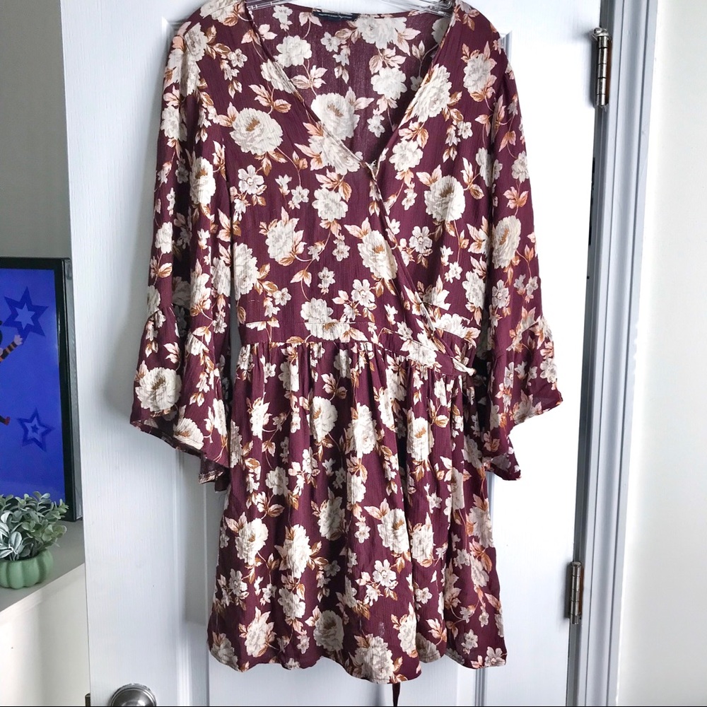 🔅SALE🔅Floral Wrap Dress